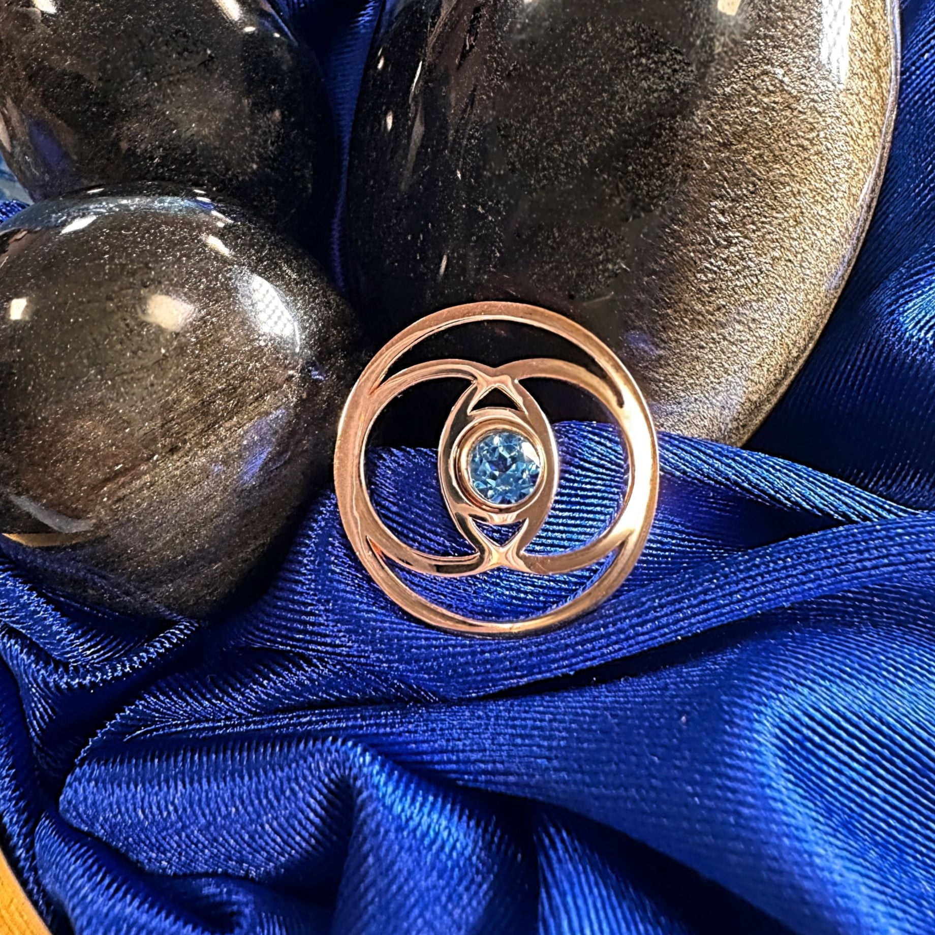 The Vesica Piscis... Balance in a bracelet