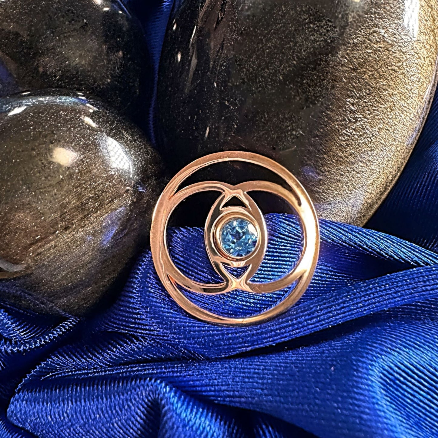 Vesica Piscis Minimalist Bracelet