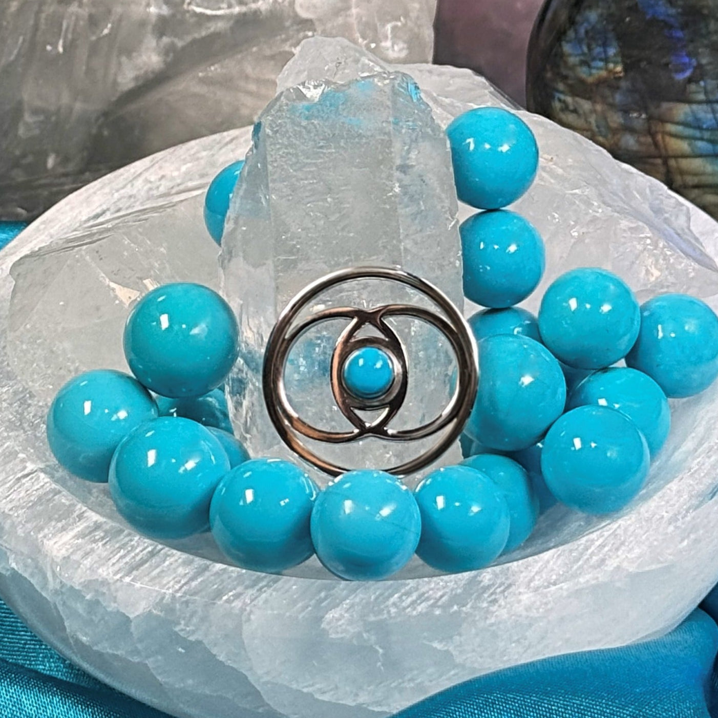 The Vesica Piscis... Balance in a bracelet