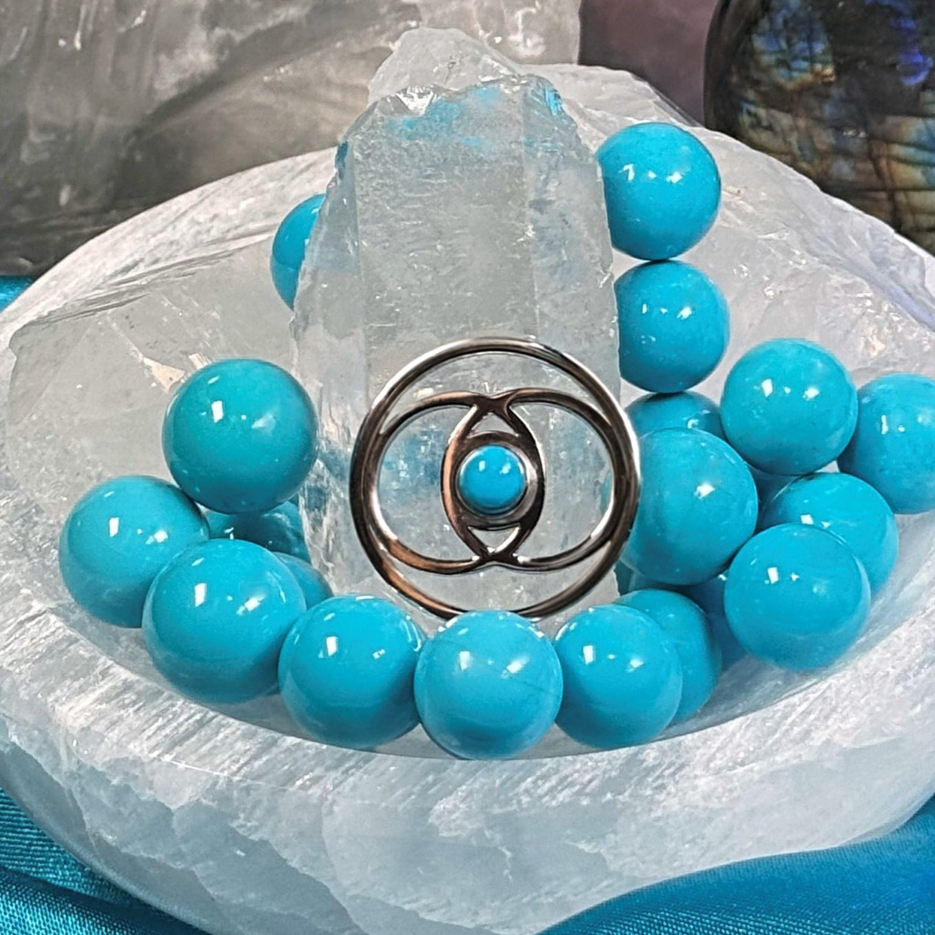 Vesica Piscis Minimalist Bracelet